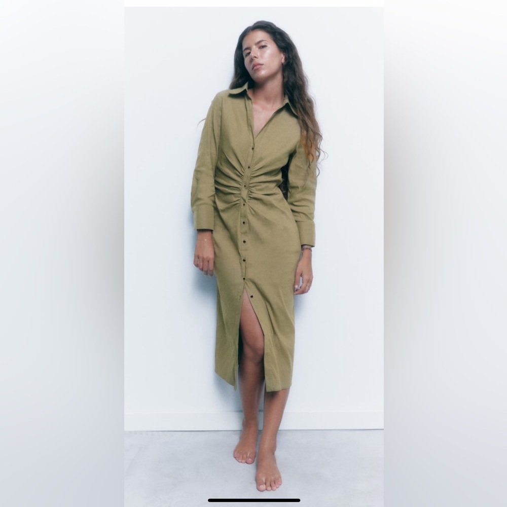 Brand new olive green button down Zara dress. Never worn, tags still on.